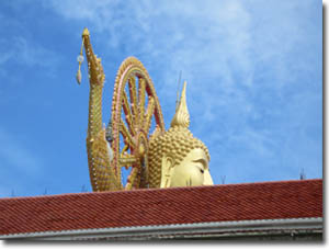 Estatua del Gran Buda en Ko Samui